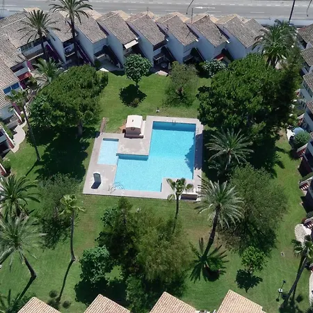 El Conserje Apartment *